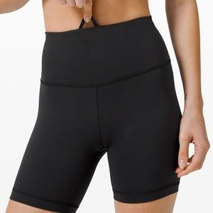 Lululemon Wunder Train Bike Short🖤